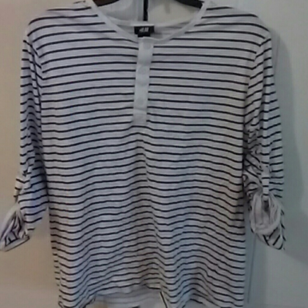 Men's H&m casual Hensley's shirt